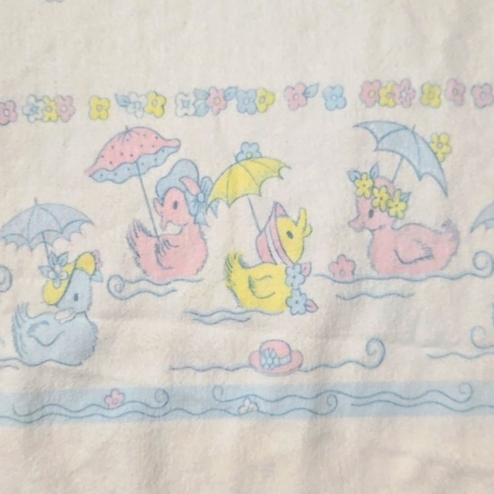Vintage Carter's Pink Blue Yellow Baby Duck Infant Nursery Blanket